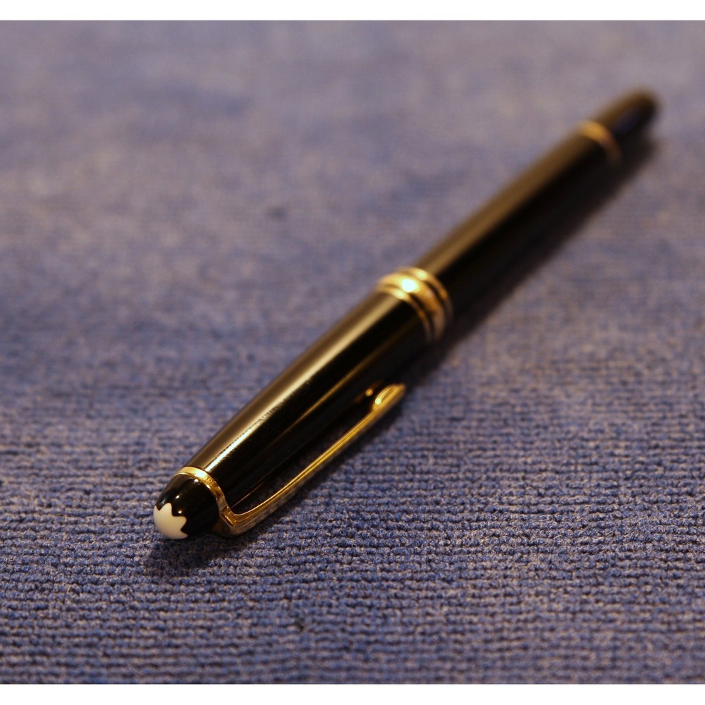 Vintage Montblac Meisterstuck Black Ballpoint Pen